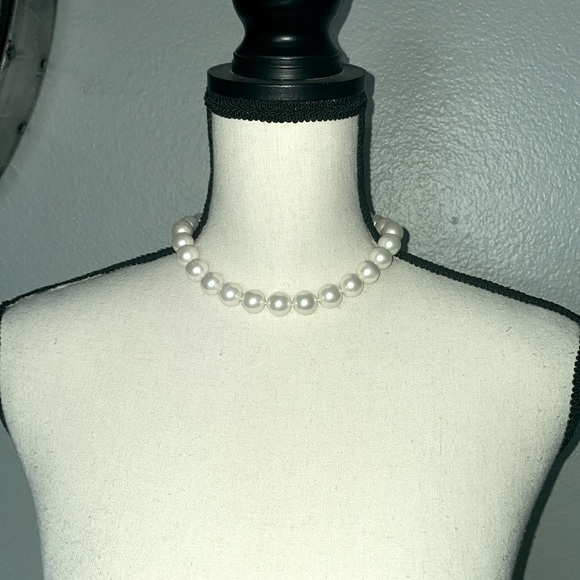 None Jewelry - VIINTAGE PEARL NECKLACE. 50S' CHOKER NECKLACE.